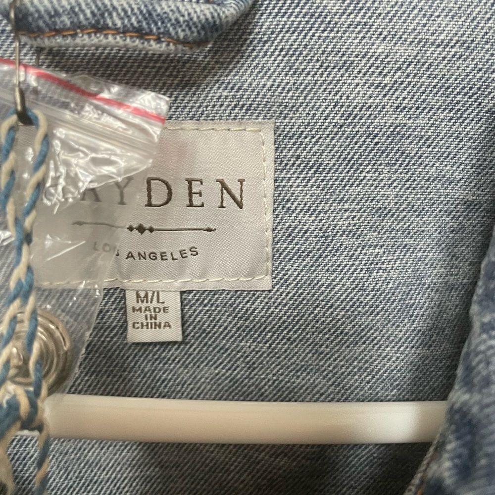 Nwt Hayden distresses denim beaded jacket Sz M/L - Picture 6 of 14